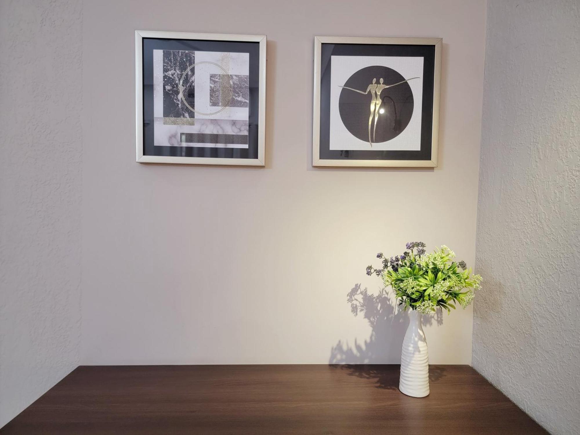 Vamsor Heights 1047 Hotel Гургаон Екстериор снимка